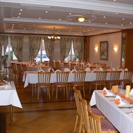 Hotel-Restaurant Roter Ochsen Lauchheim Kültér fotó