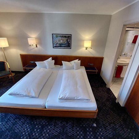 Hotel-Restaurant Roter Ochsen Lauchheim Kültér fotó