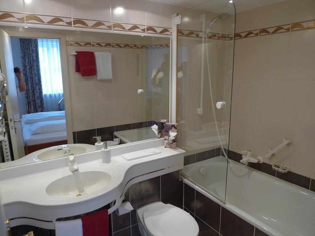 Hotel-Restaurant Roter Ochsen Lauchheim Szoba fotó