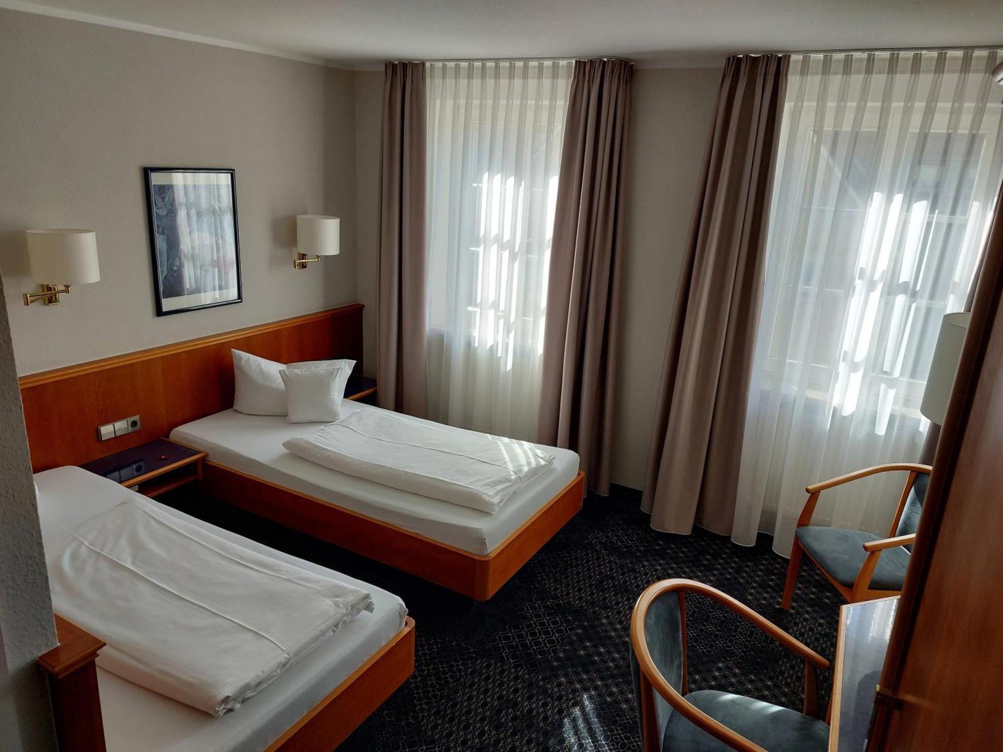 Hotel-Restaurant Roter Ochsen Lauchheim Kültér fotó