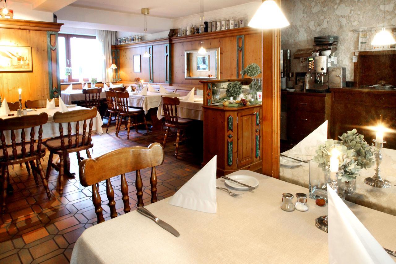 Hotel-Restaurant Roter Ochsen Lauchheim Kültér fotó